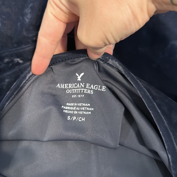 Women’s American Eagle Velour Bodysuit - Picture 6 of 6